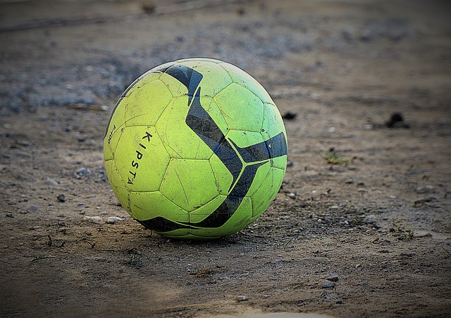 曝国足战澳洲23人名单确定：王钰栋首次入选！刘殿座、李源一被裁.